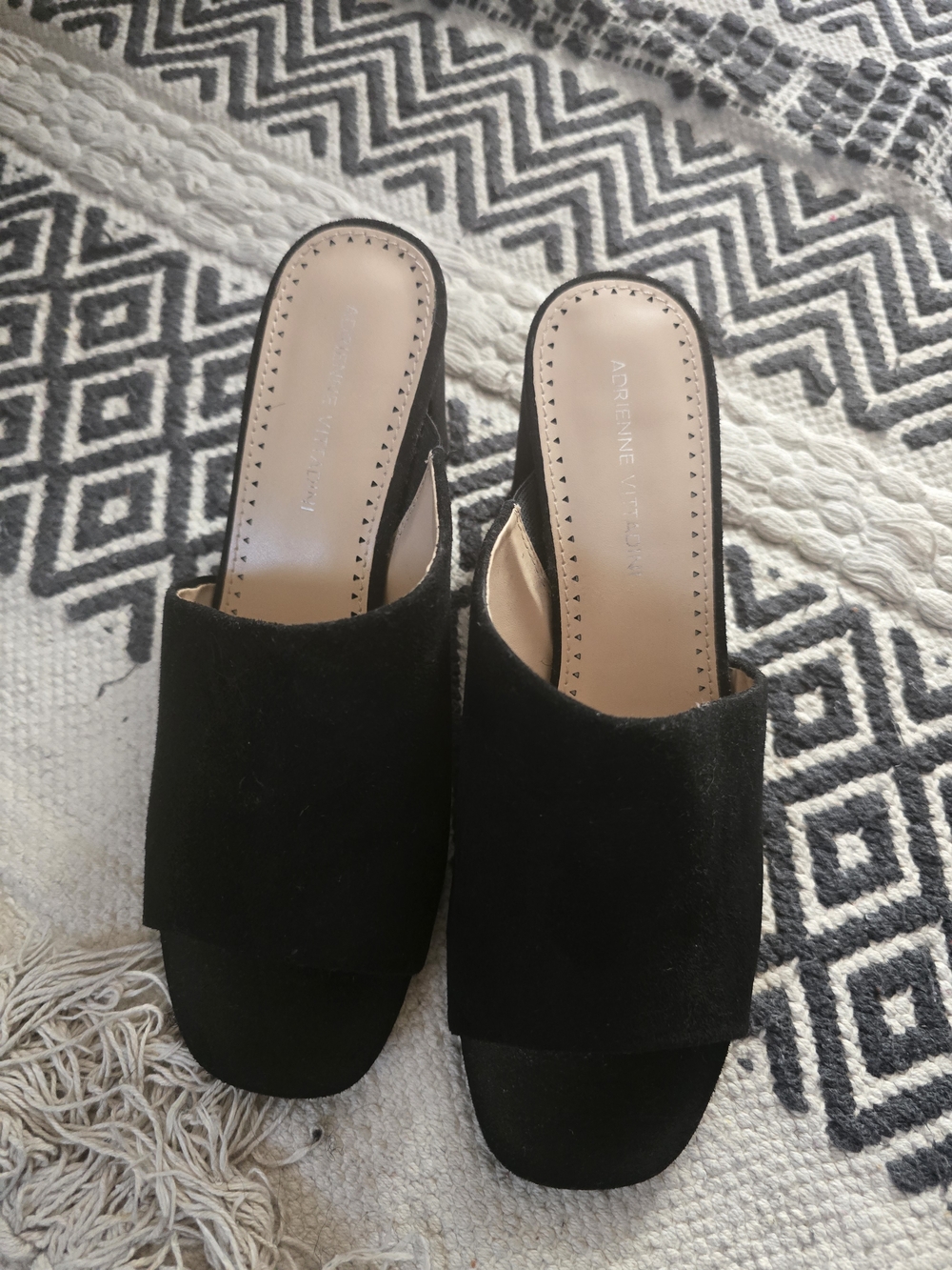 Adrienne Vittadini Black block heel Size 9.5W wide width no box, pre owned